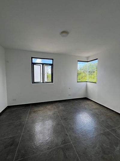 🏡 Newly Built Villa in Calodyne 🌴✨ photograph 6